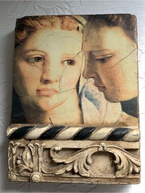 Sid Dickens Memory Block I17 Two Sisters Retired